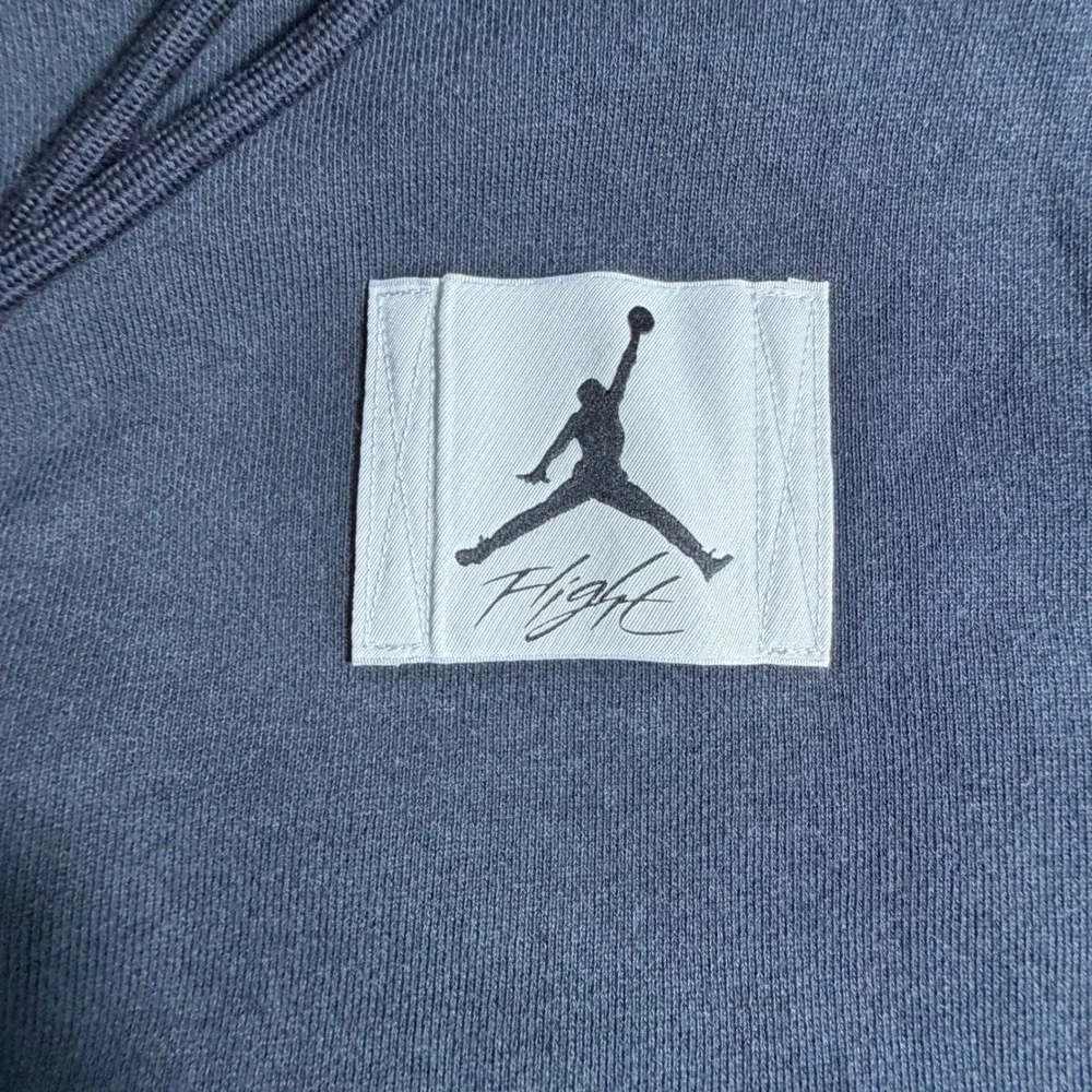 Jordan Flight Essentials Hoodie Mens Small Black Jumpman Patch Pullover CV2244